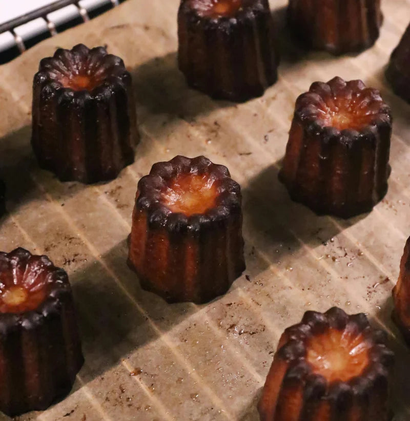 Canelés (oder Cannelés) – Ein französisches Meisterwerk aus Bordeaux
