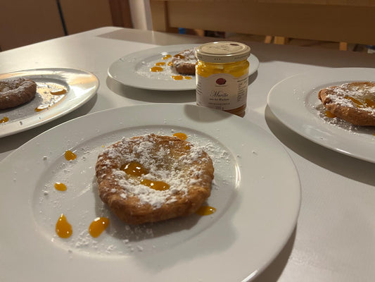 Steirische Bauernkrapfen - eine Köstlichkeit aus dem Reich der Mehlspeisen