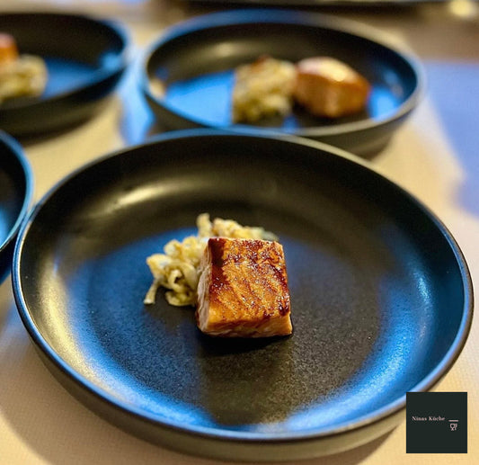 Glasierter Lachs auf Ofenfenchel